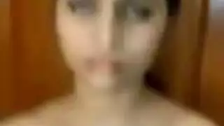 إباحية مجانية: جماع شرجي وتسريب كريمة