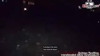 ربة منزل عربية ممتلئة تُقنع بمص وملء مهبلها بالسائل المنوي