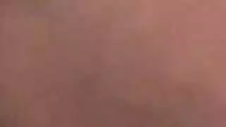 شاب من لوس أنجلوس يستمني بقضيبه العملاق لأجل البورنو