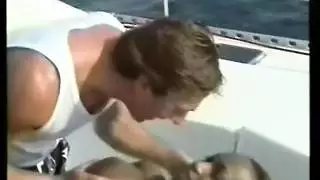 أخذت كرهينة للمتعة جنس قاسي صريح