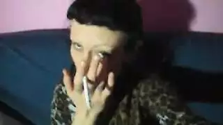 مداعبة كس بكر و فتح طيزها