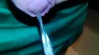 أكبر قضيب أسود في العالم يضاجع شقروات في فيلم بورنو صريح عالي الدقة