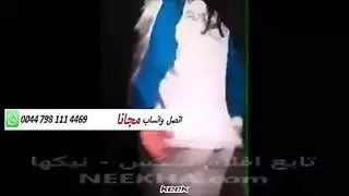 إباحية شرق أوسطية صريحة: رقصة فتاة ممتلئة بحركات جنسية واضحة
