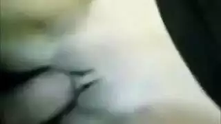 هوس بالقضيب الكبير: الأخت تختار الحجم على العائلة