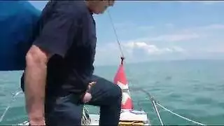 اليابانية المداعبة