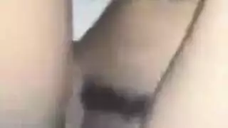 فيلم جنس مع الحيوانات: امرأة وحصان في مشهد إباحي صريح