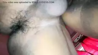 مُهملة ومستغلة: طالبة شرقية تخضع لجماع مزدوج مهجور